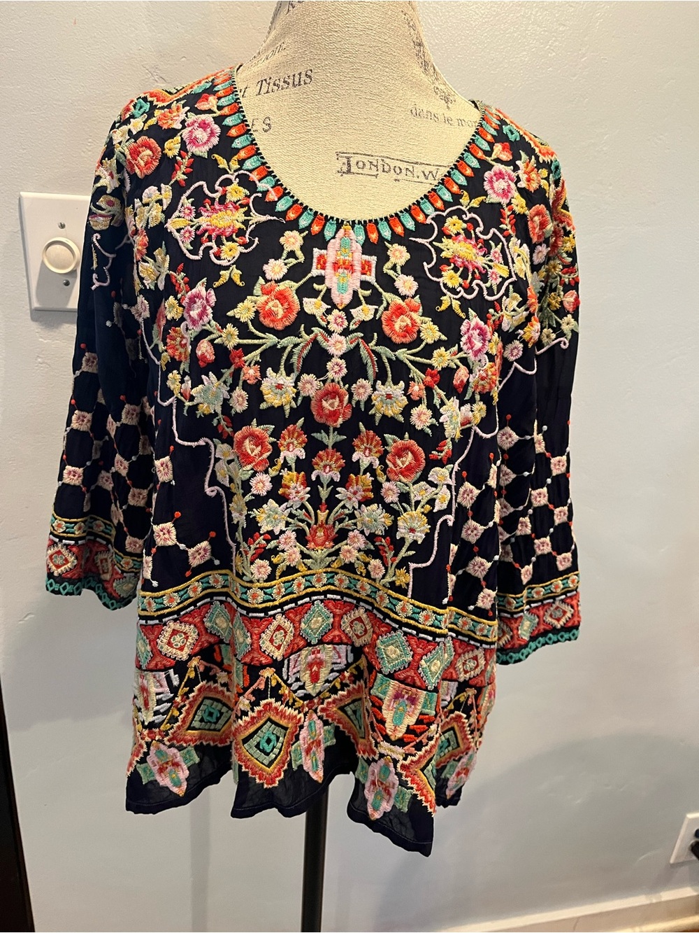 Johnny Was  Floral Top Size M